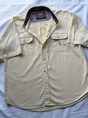 Vintage 90s Men's Short Sleeve Button-Down Shirt in Light Cream